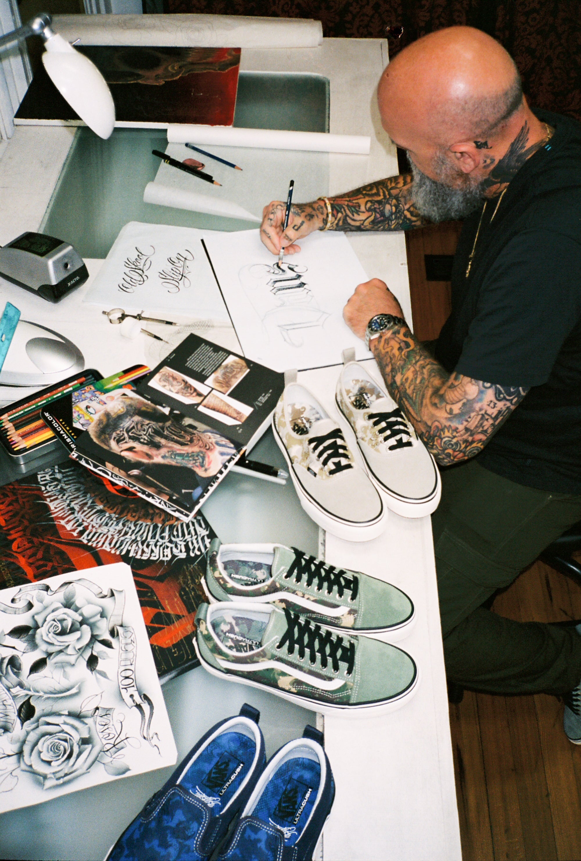 NEW Vans Shoes Authentic UC BJ Betts Tattoo Goat Grey Morn Mens 13 BJ Betts and Vans Team Up for the First Time Ever main image 3