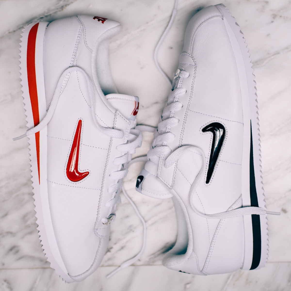 nike cortez jewel red