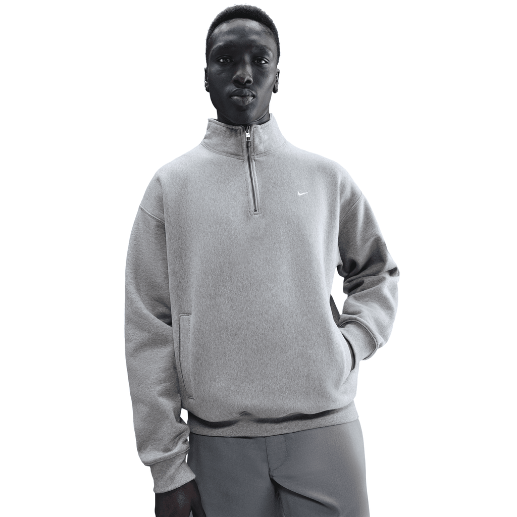 SOLO SWOOSH FLEECE 1/4 ZIP TOP - DARK GREY HEATHER