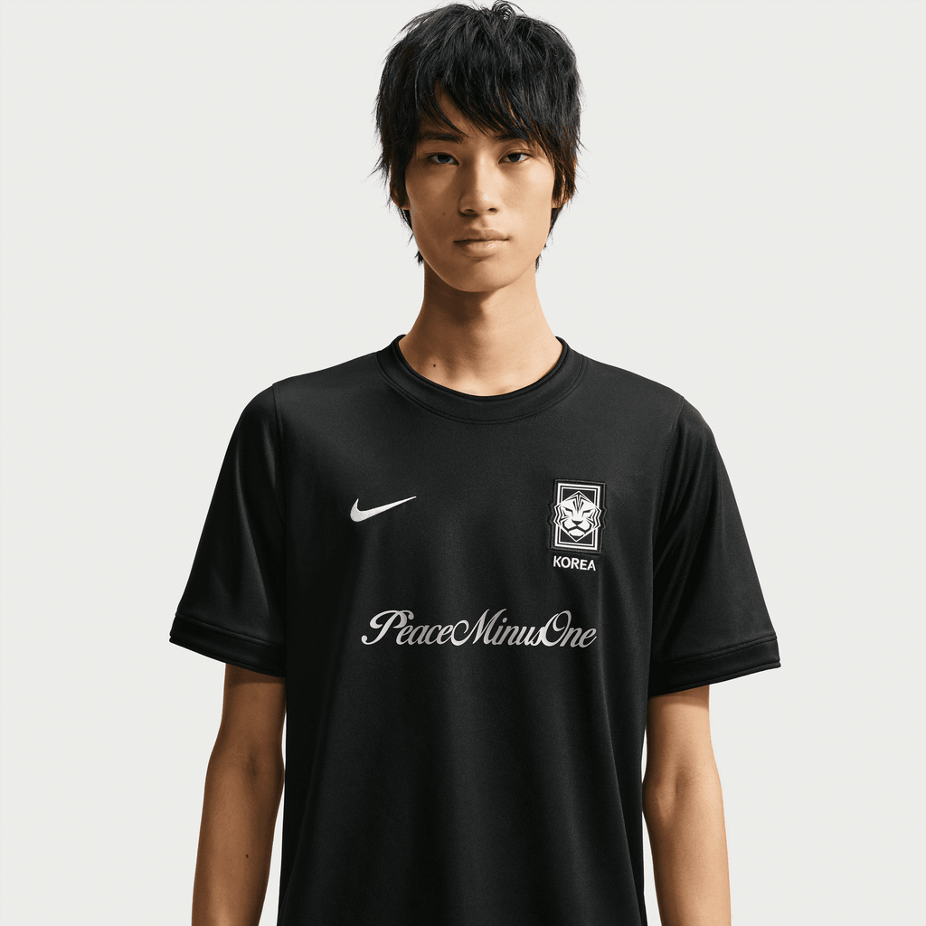 KOREA X PEACEMINUSONE X NIKE 