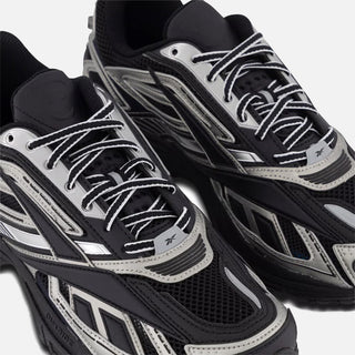 PREMIER ROAD ULTRA - BLACK METALLIC