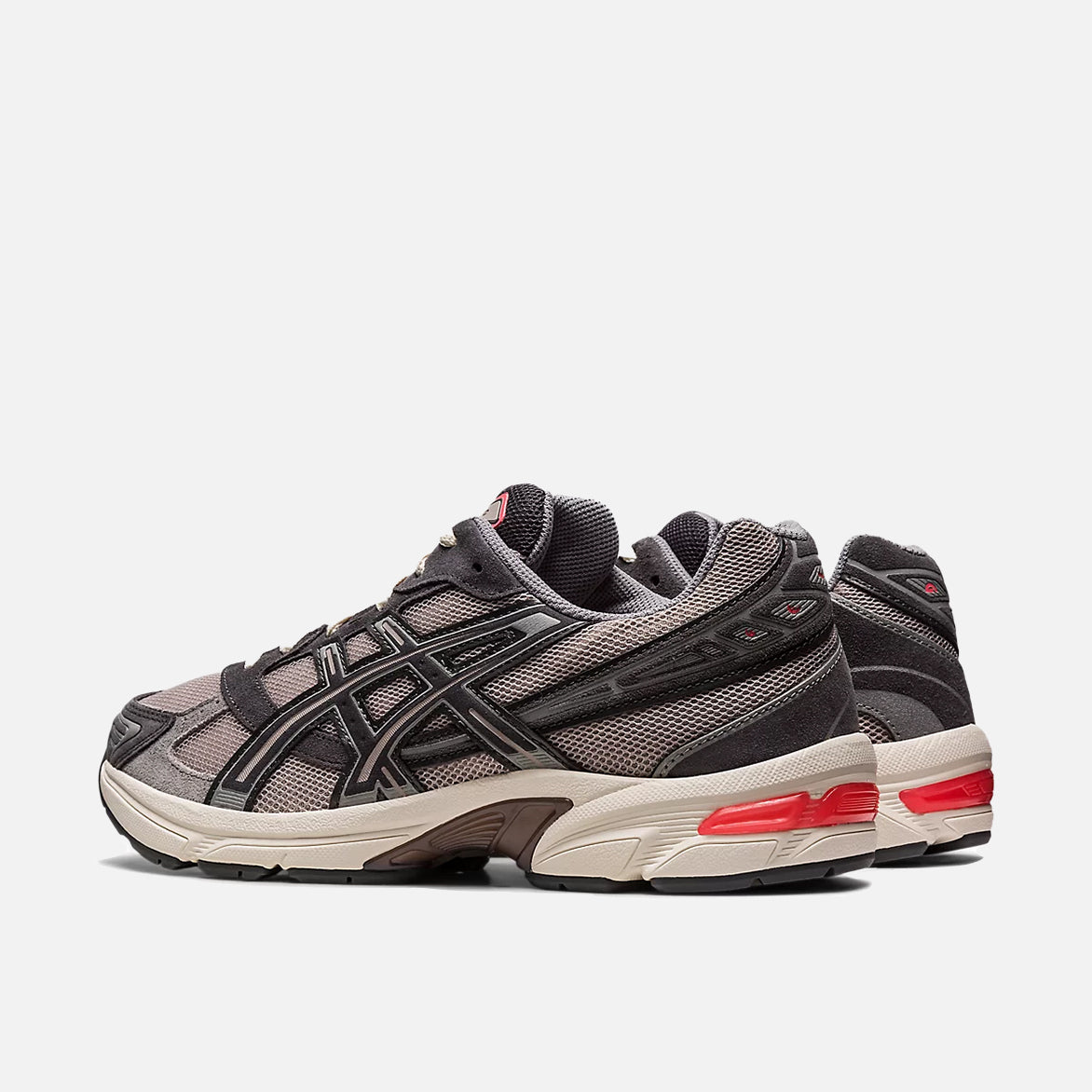 GEL-1130 - MOONROCK / OBSIDIAN GREY
