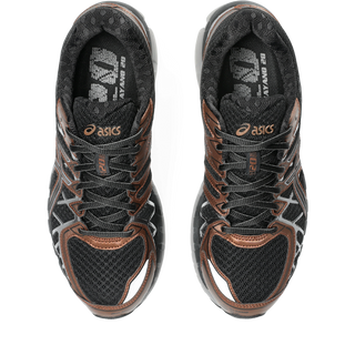 GEL-KAYANO 20 - BLACK / REDDISH BROWN