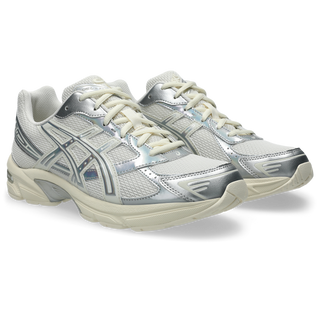 GEL-1130 - CREAM / PURE SILVER "IRRIDECENT"