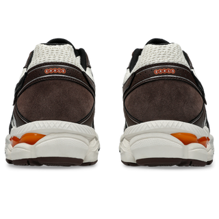 EARL'S X ASICS GEL-CUMULUS 16 "COCONUT MILK/BLACK"