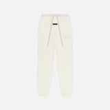 ESSENTIALS SWEATPANTS - CLOUD DANCER
