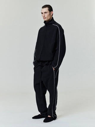 RELAXED FLEECE SWEATPANT WITH PIPING - JET BLACK / CLOUD WHITE