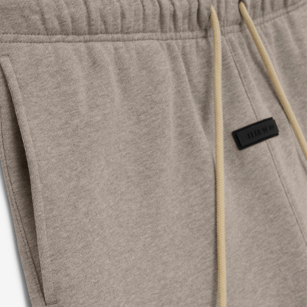 ESSENTIALS SWEATSHORT - CORE HEATHER