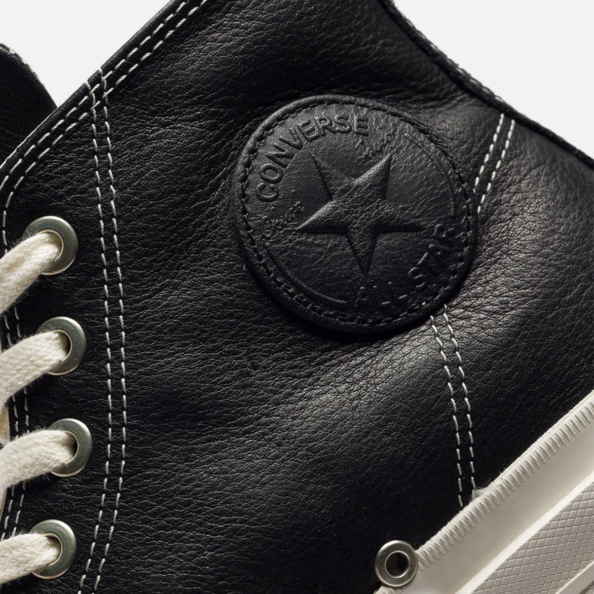 CHUCK TAYLOR ALL STAR HIGH FIRST STRING 
