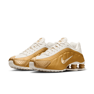 WMNS SHOX R4 - SOFT PEARL / METALLIC GOLD
