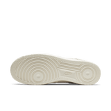 AIR FORCE 1 LV8 - WHITE / PLATINUM TINT