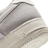 AIR FORCE 1 LV8 - WHITE / PLATINUM TINT