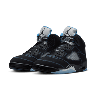 AIR JORDAN 5 RETRO "BLACK CAROLINA"