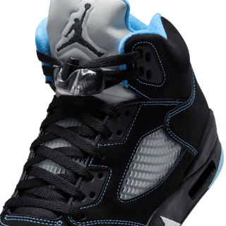 AIR JORDAN 5 RETRO "BLACK CAROLINA"