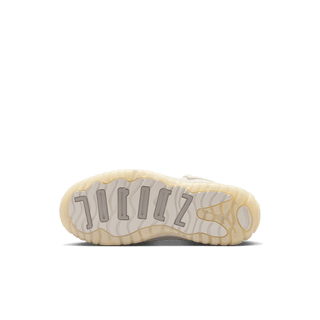 JORDAN 11 RETRO "PEARL" (PS)