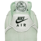 AIR FORCE 1 `07 LV8 "ENAMEL GREEN"