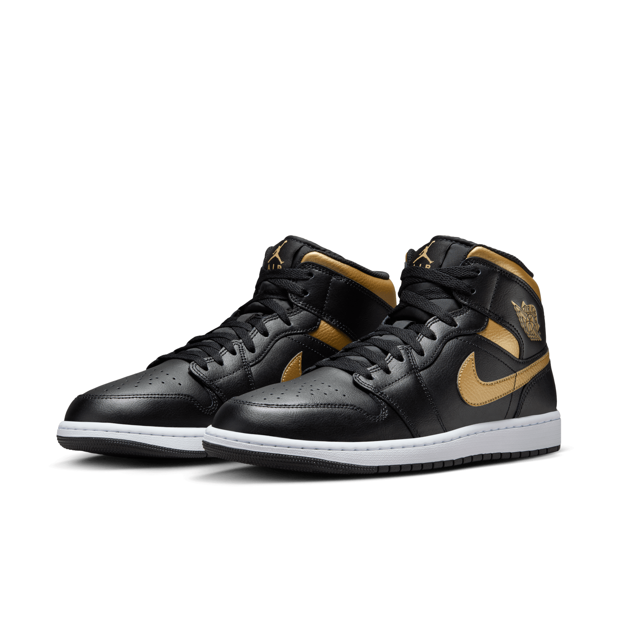 Jordan retro 1 black and gold on sale