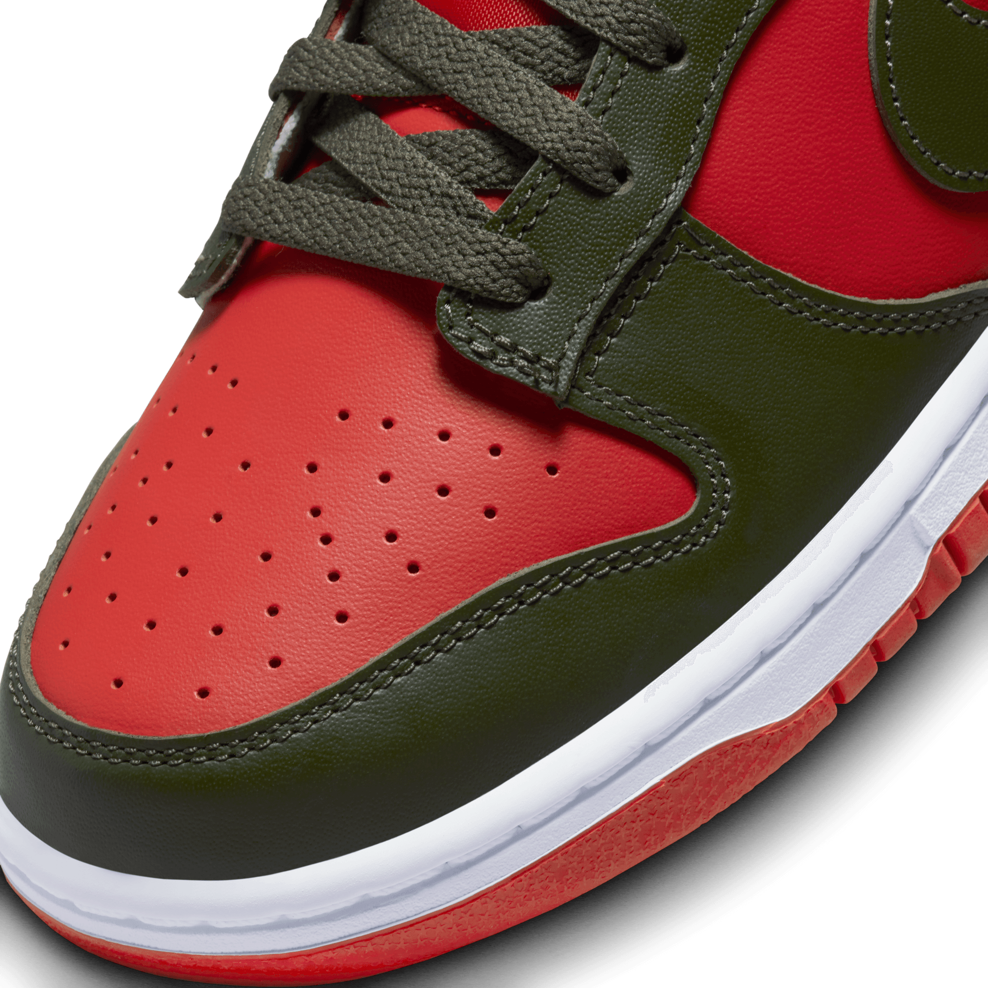 DUNK LOW RETRO "MYSTIC RED"