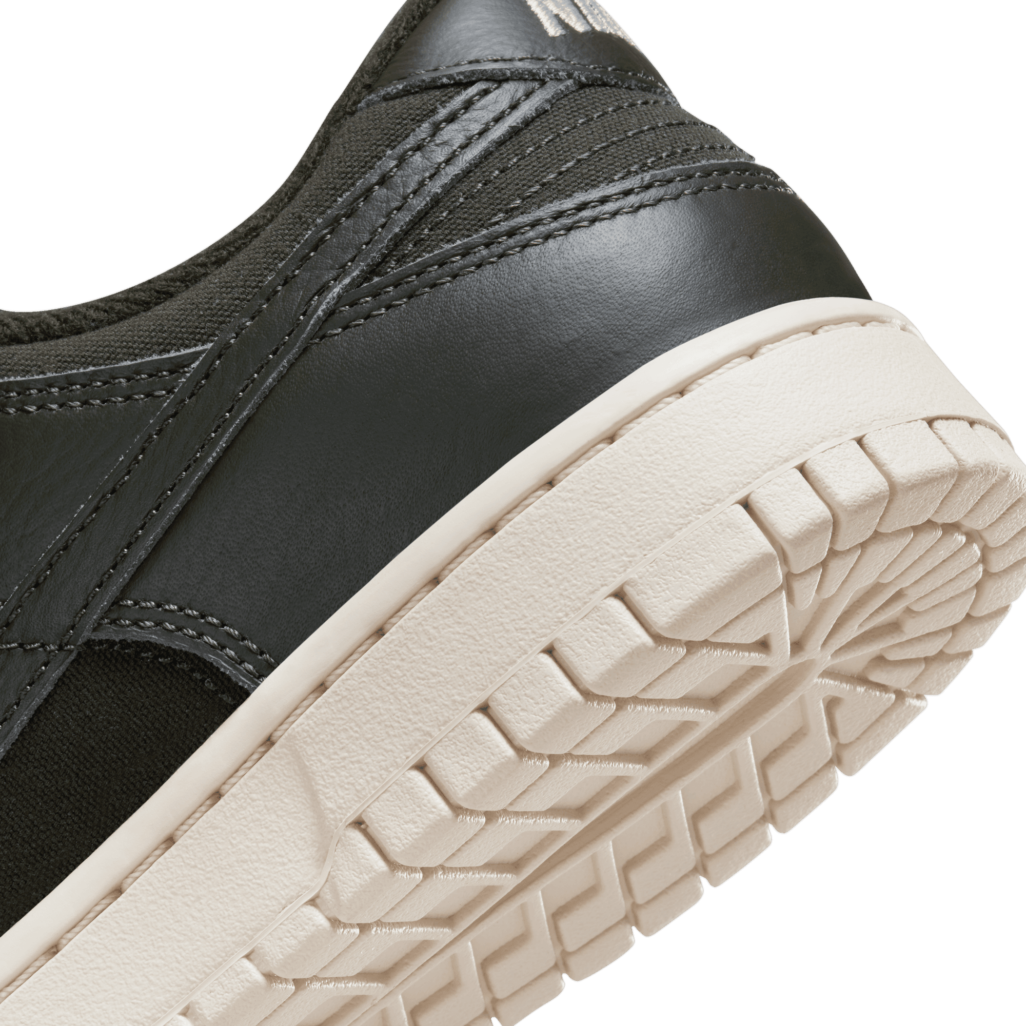 DUNK LOW RETRO PRM "SEQUOIA"