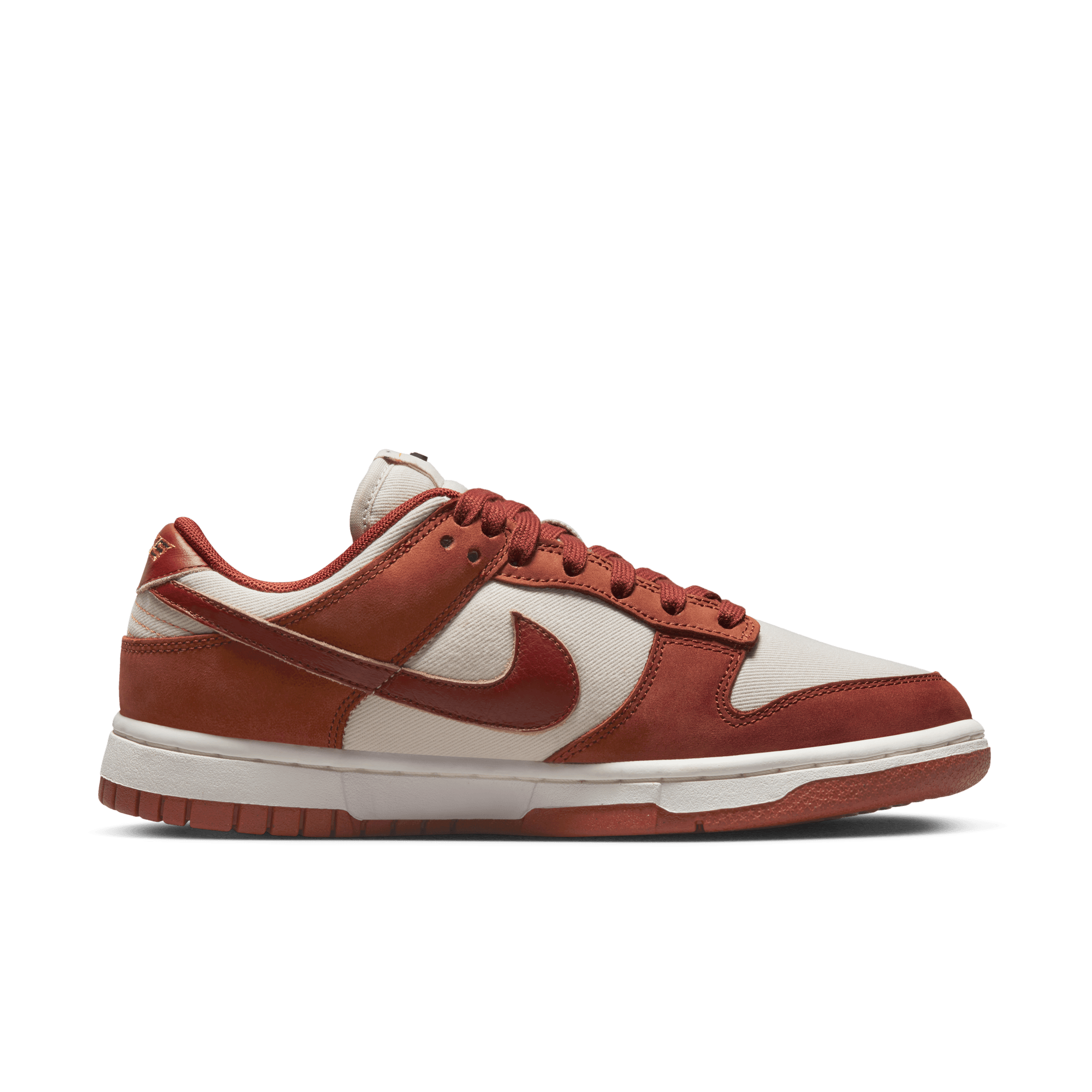 WMNS DUNK LOW LX NBHD "RUGGED ORANGE"
