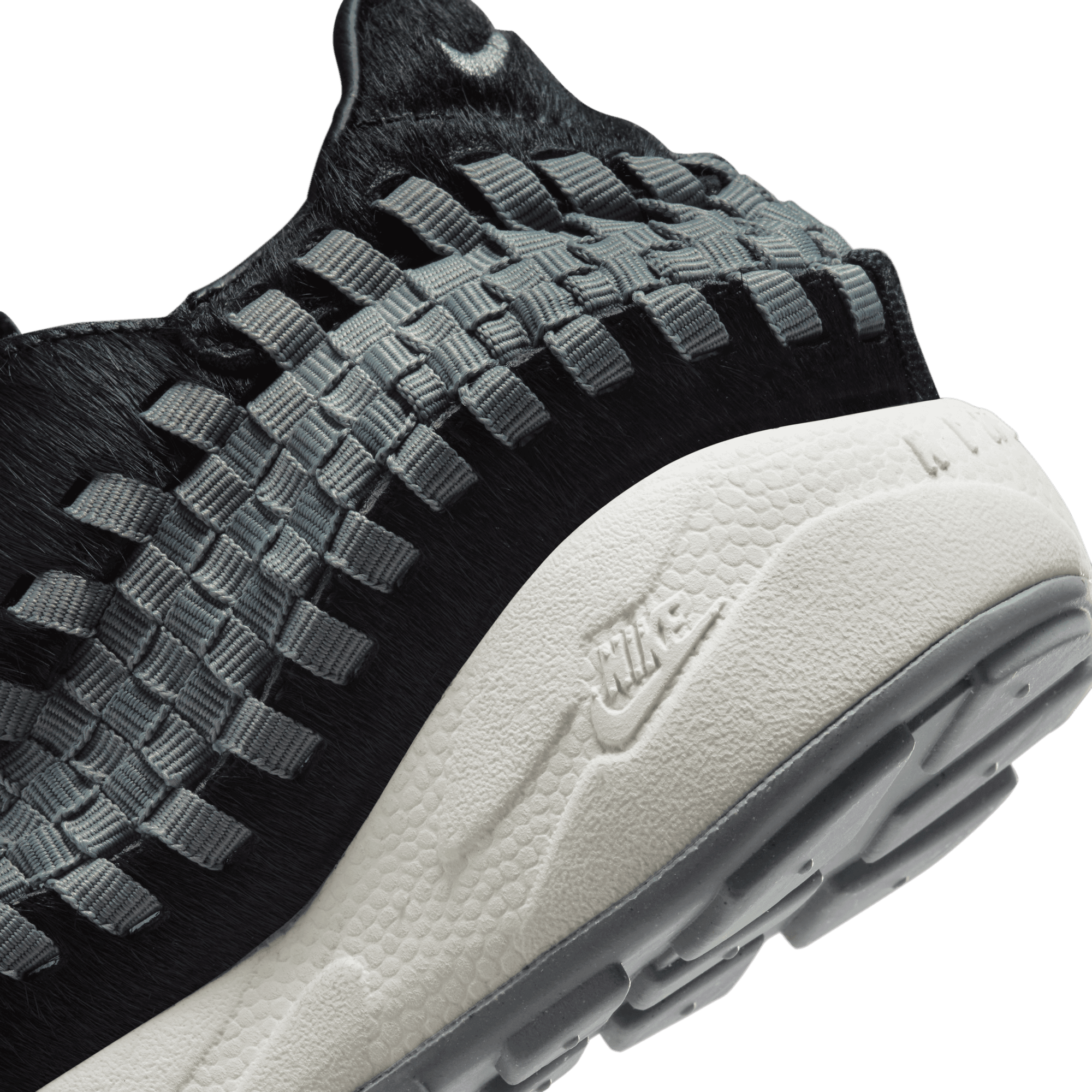 WMNS AIR FOOTSCAPE WOVEN "BLACK / SMOKE GREY"