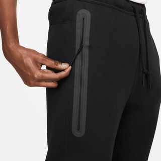 NIKE TECH FLEECE  JOGGERS- BLACK