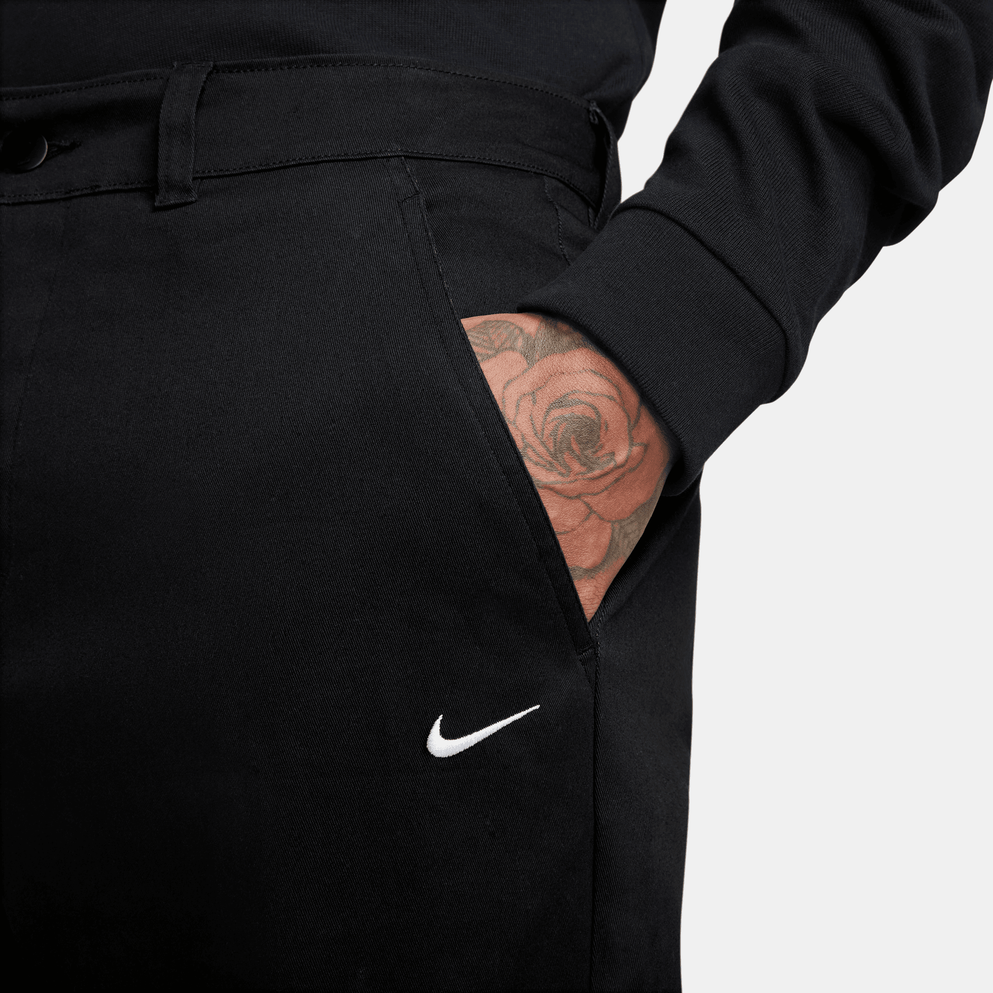 Nike SB Loose Fit Chino Pants - Black | Flatspot