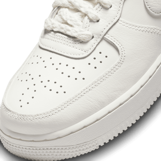 WMNS AIR FORCE 1 `07 LV8 "SAIL CHROME"
