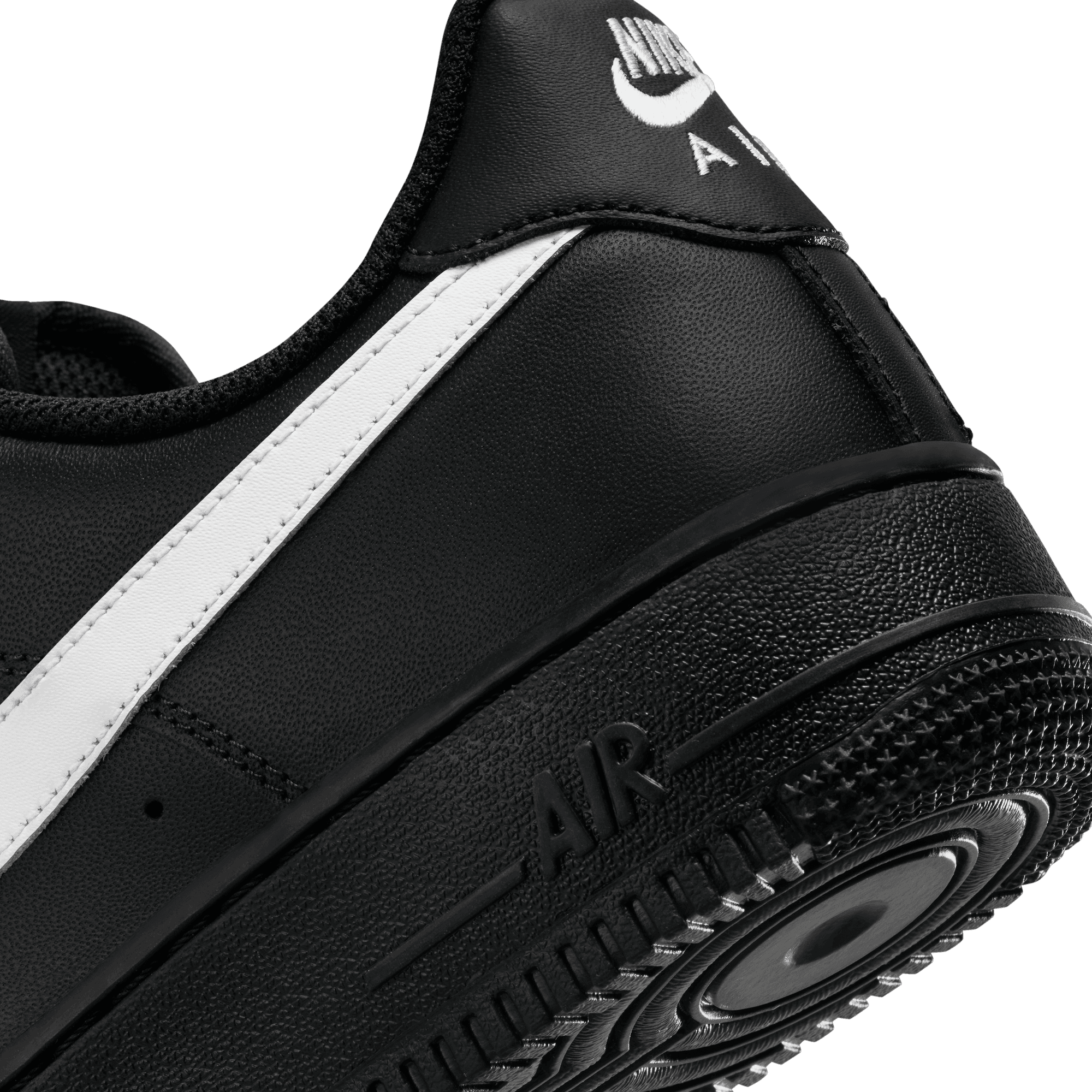 AIR FORCE 1 `07 - BLACK / WHITE – lapstoneandhammer.com AIR FORCE 1 `07 - BLACK / WHITE – lapstoneandhammer.com