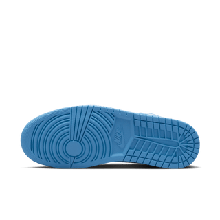 AIR JORDAN 1 LOW SE "LEGEND BLUE"