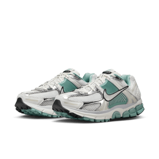 WMNS ZOOM VOMERO 5 "CANNON"