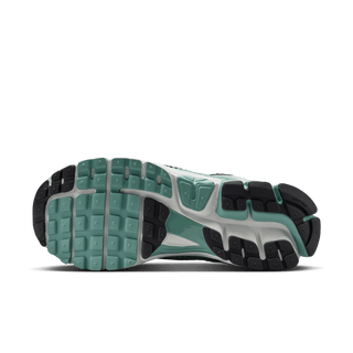 WMNS ZOOM VOMERO 5 "CANNON"