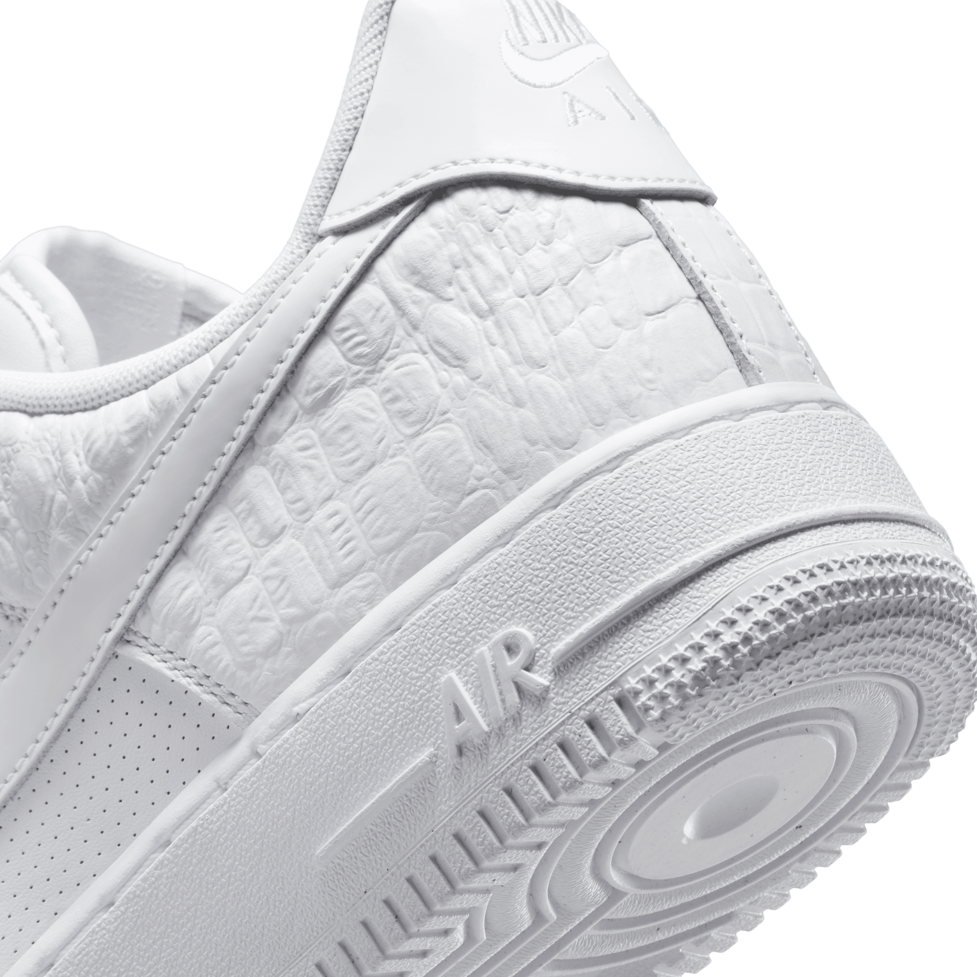 AIR FORCE 1 `07 LV8 AIR FORCE 1 `07 LV8