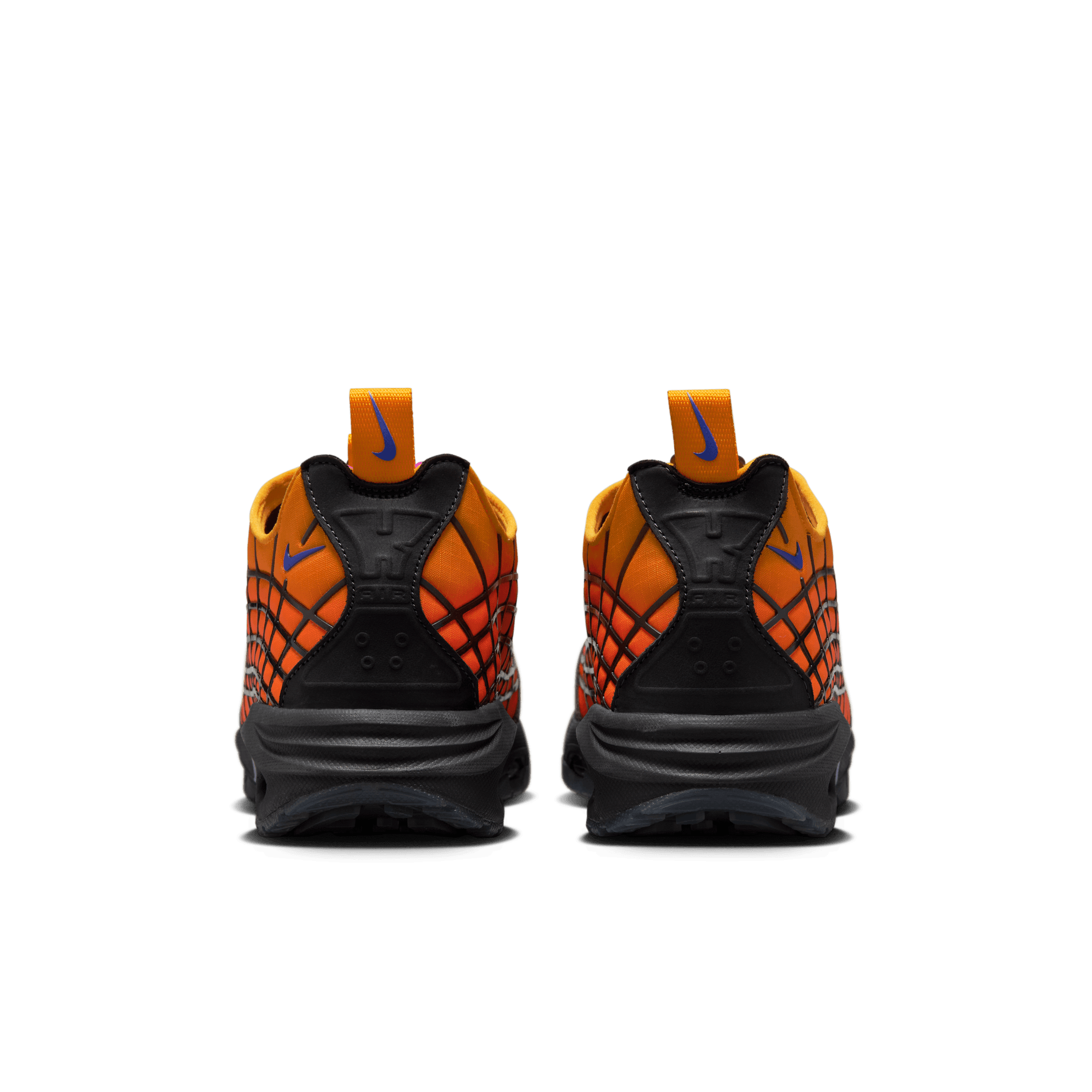 KIDS OF IMMIGRANTS X NIKE AIR MAX SNDR SP KIDS OF IMMIGRANTS X NIKE AIR MAX SNDR SP