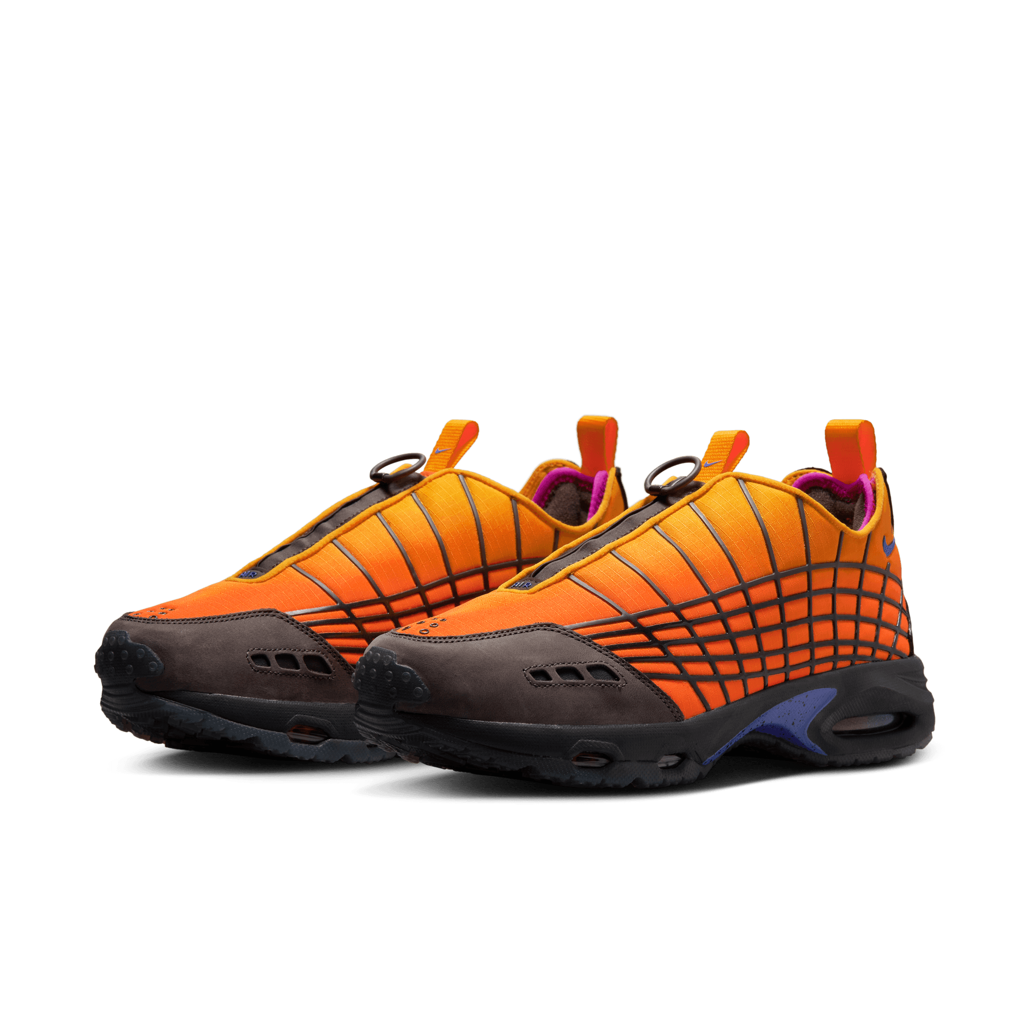 KIDS OF IMMIGRANTS X NIKE AIR MAX SNDR SP KIDS OF IMMIGRANTS X NIKE AIR MAX SNDR SP