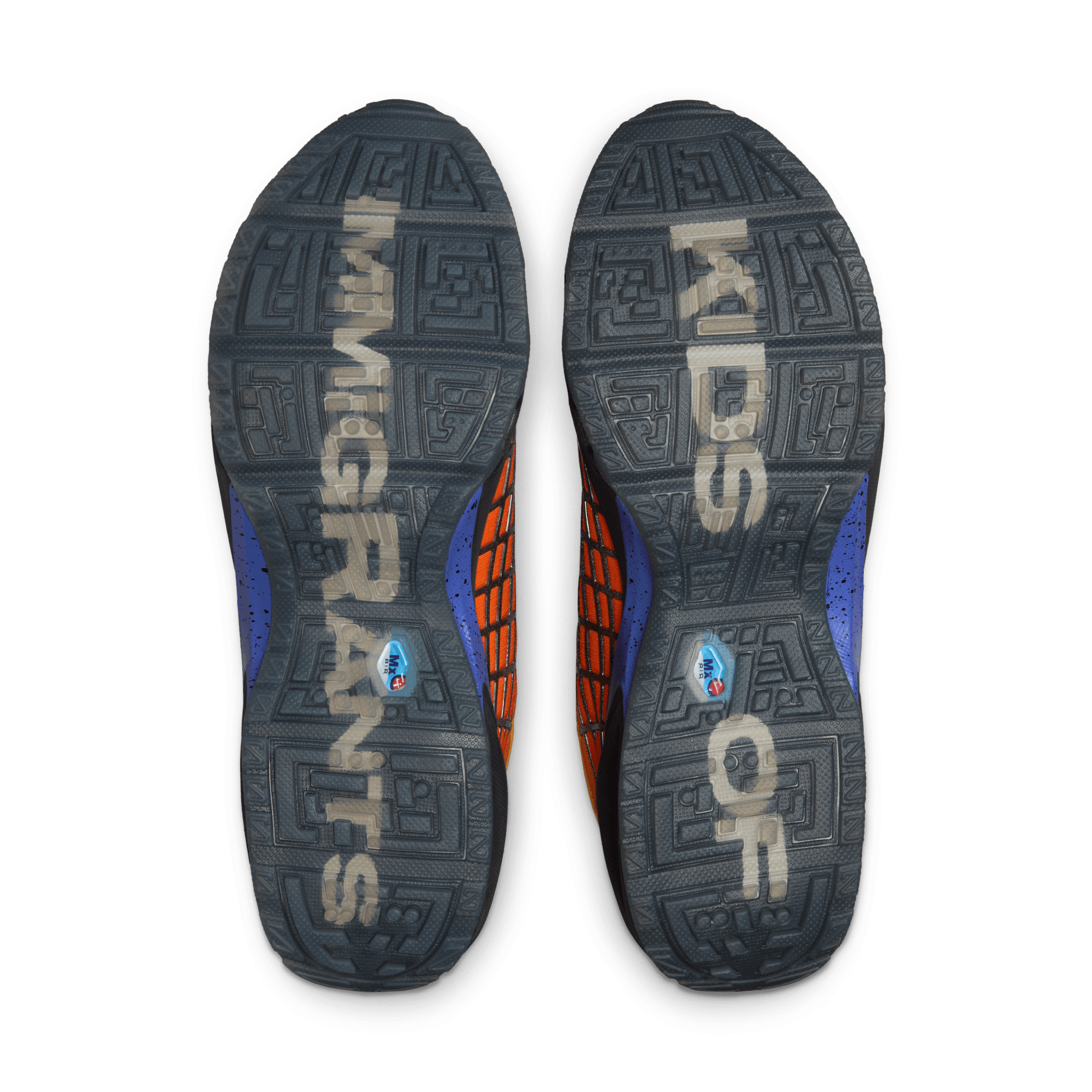 KIDS OF IMMIGRANTS X NIKE AIR MAX SNDR SP KIDS OF IMMIGRANTS X NIKE AIR MAX SNDR SP