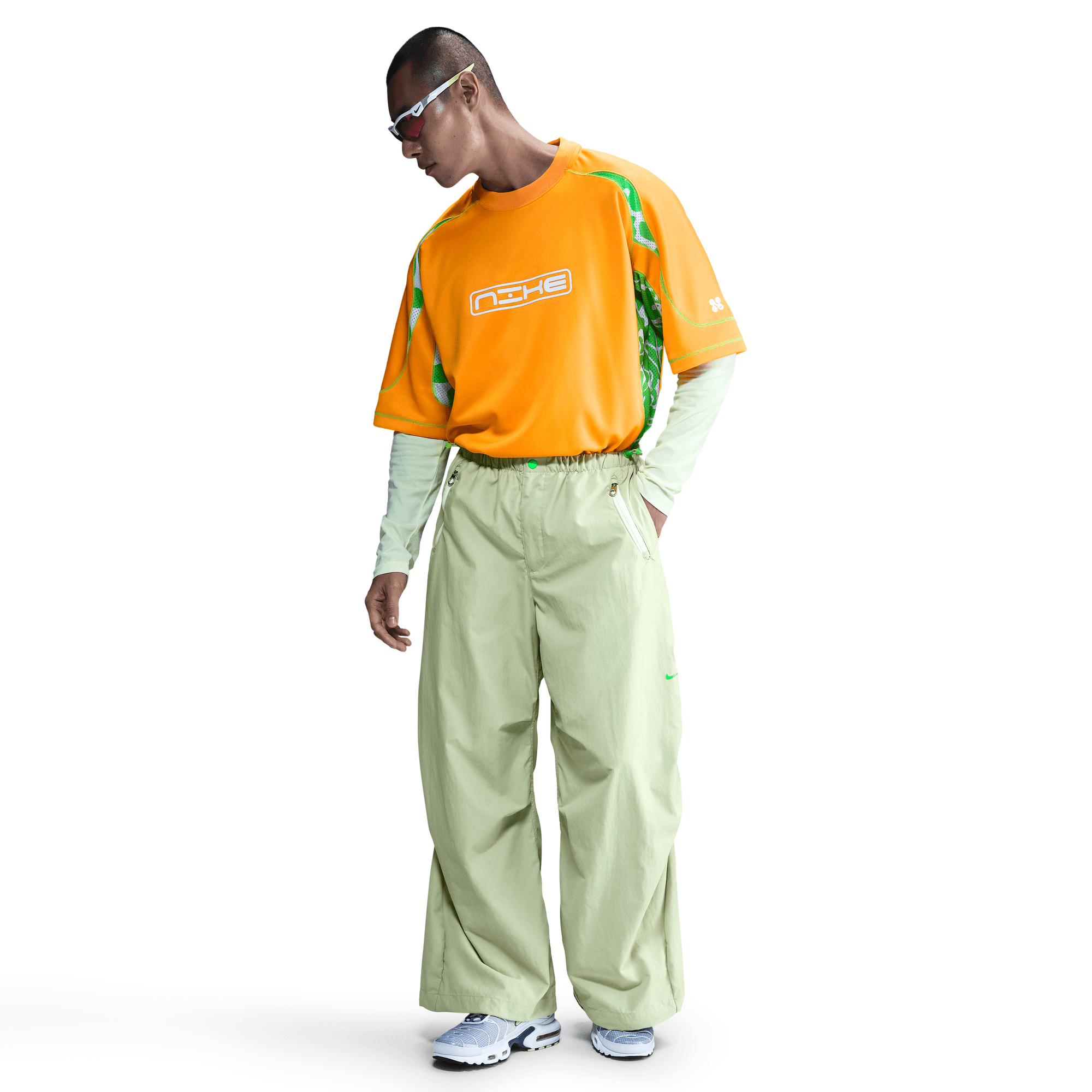 PROJECT F.R.O.G PARACHUTE PANTS - olive aura / green strike PROJECT F.R.O.G PARACHUTE PANTS - olive aura / green strike