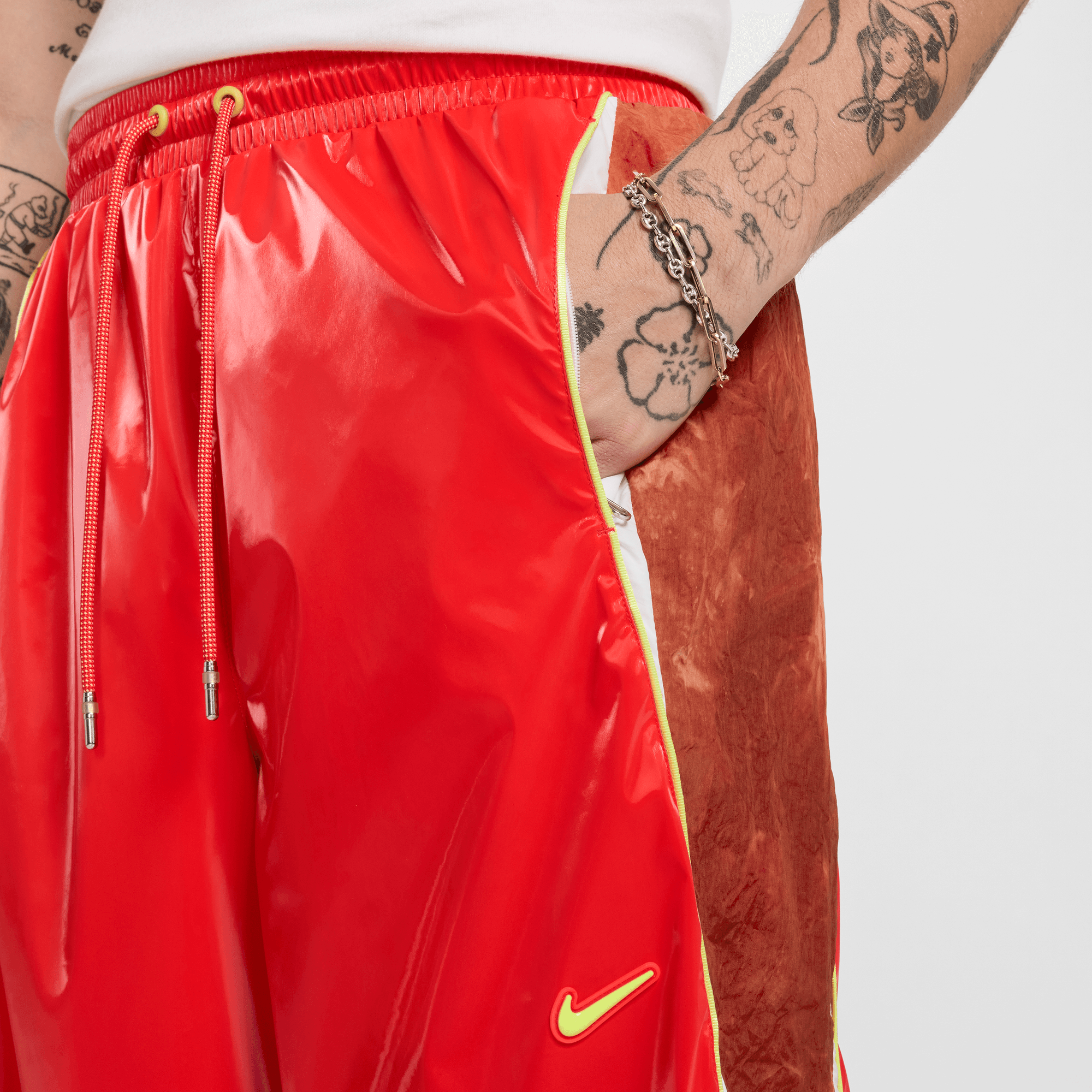 PROJECT F.R.O.G TRACK PANT - LIGHT CRIMSON / DARK RUSSET PROJECT F.R.O.G TRACK PANT - LIGHT CRIMSON / DARK RUSSET