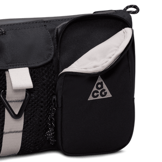 ACG "DAYMAX" CROSSBODY BAG - BLACK