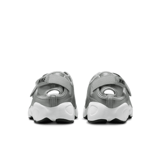 WMNS AIR RIFT "METALLIC SILVER"