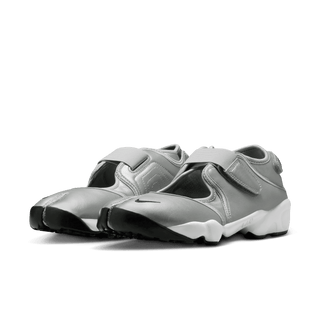 WMNS AIR RIFT "METALLIC SILVER"