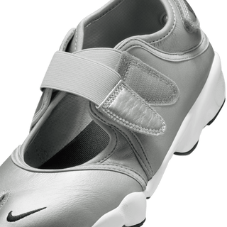 WMNS AIR RIFT "METALLIC SILVER"