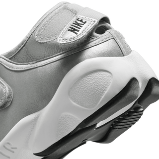 WMNS AIR RIFT "METALLIC SILVER"
