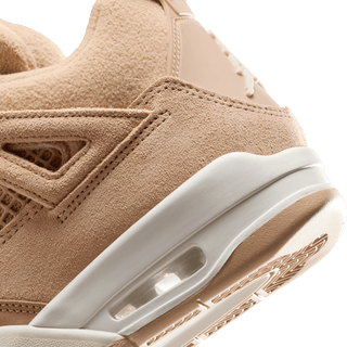 WMNS AIR JORDAN 4 RETRO "COZY GIRL"