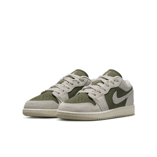 AIR JORDAN 1 LOW SE (GS) - MEDIUM OLIVE / LIGHT OREWOOD BROWN