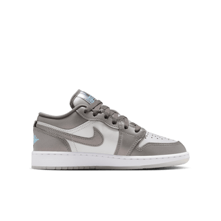 AIR JORDAN 1 LOW SE (GS) - PHOTON DUST / BLUE CHILL