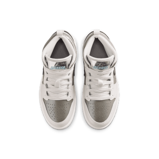 JORDAN 1 MID SE (PS) - PHOTON DUST / BLUE CHILL