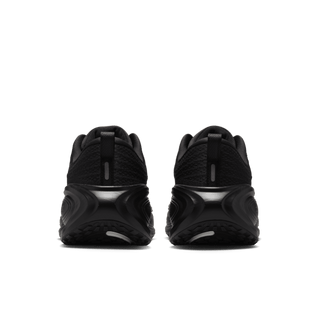 VOMERO PLUS "TRIPLE BLACK"