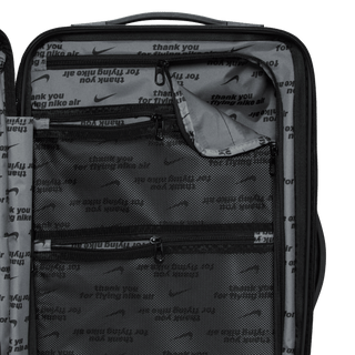 CARRY-ON LUGGAGE 22" HARDSHELL - BLACK