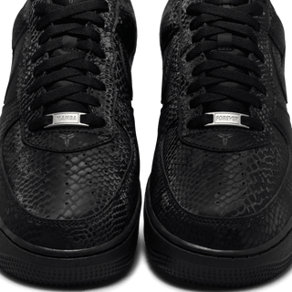 KOBE X NIKE AIR FORCE LOW "FOREVER BLACK"